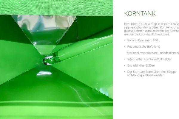 der C-70 Mähdrescher besitzt in seinem Größensegment den größten Korntank