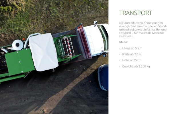 Durch das kompakte Design des C-60 Mähdreschers, ermöglicht es ein einfaches Be- und Entladen